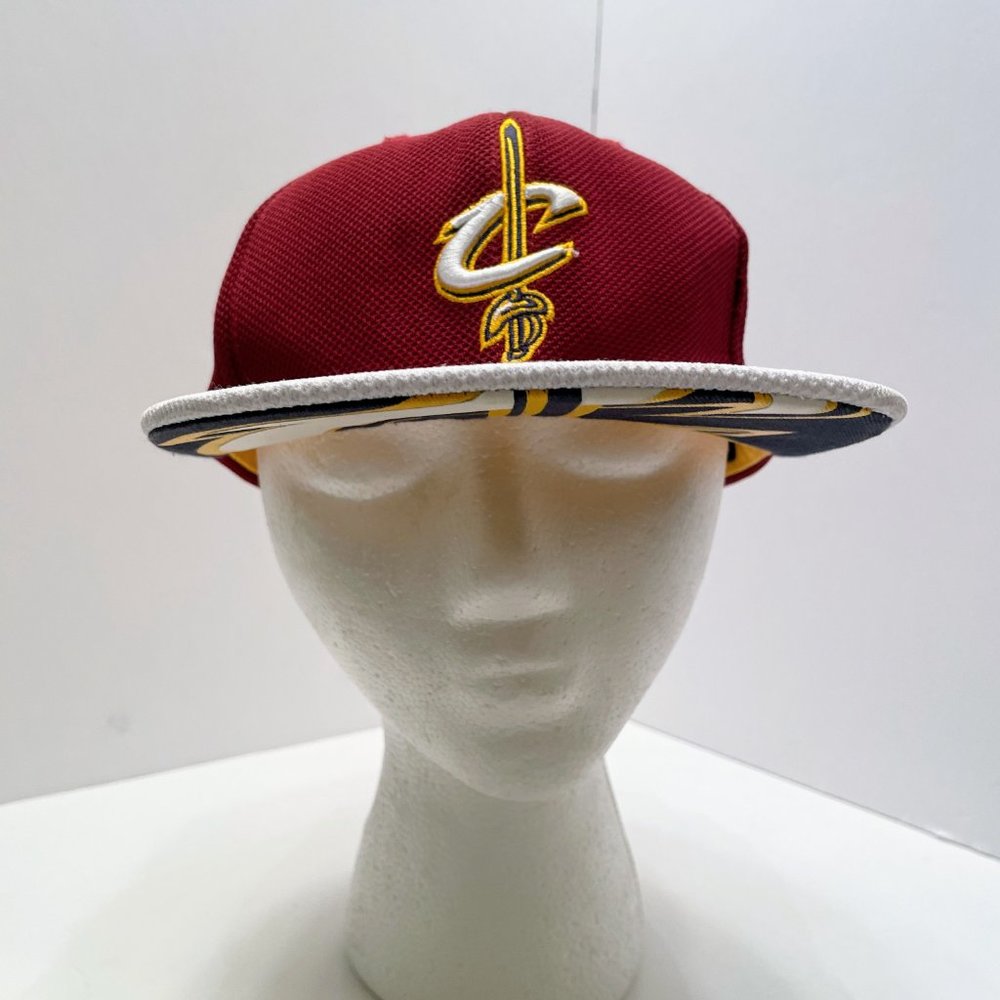 Adidas Cleveland Cavaliers Cavs NBA Basketball Lebron Cavs Cap Snapback Hat